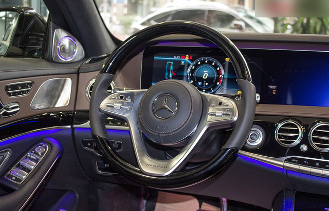 Cận cảnh Mercedes-Maybach S450 2018 - Sedan siêu sang giá 7,219 tỷ đồng